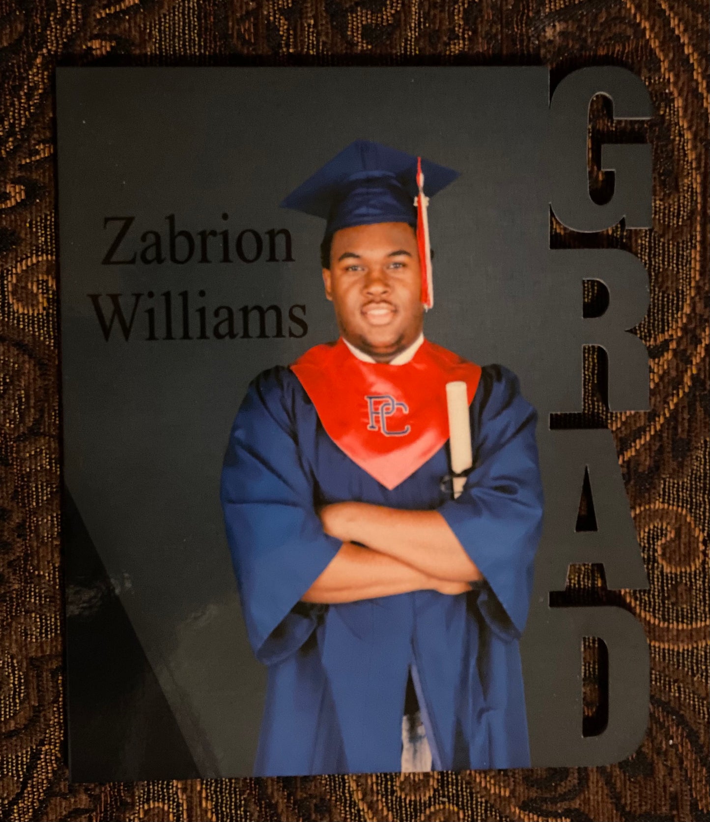 CUSTOM PHOTO FRAME